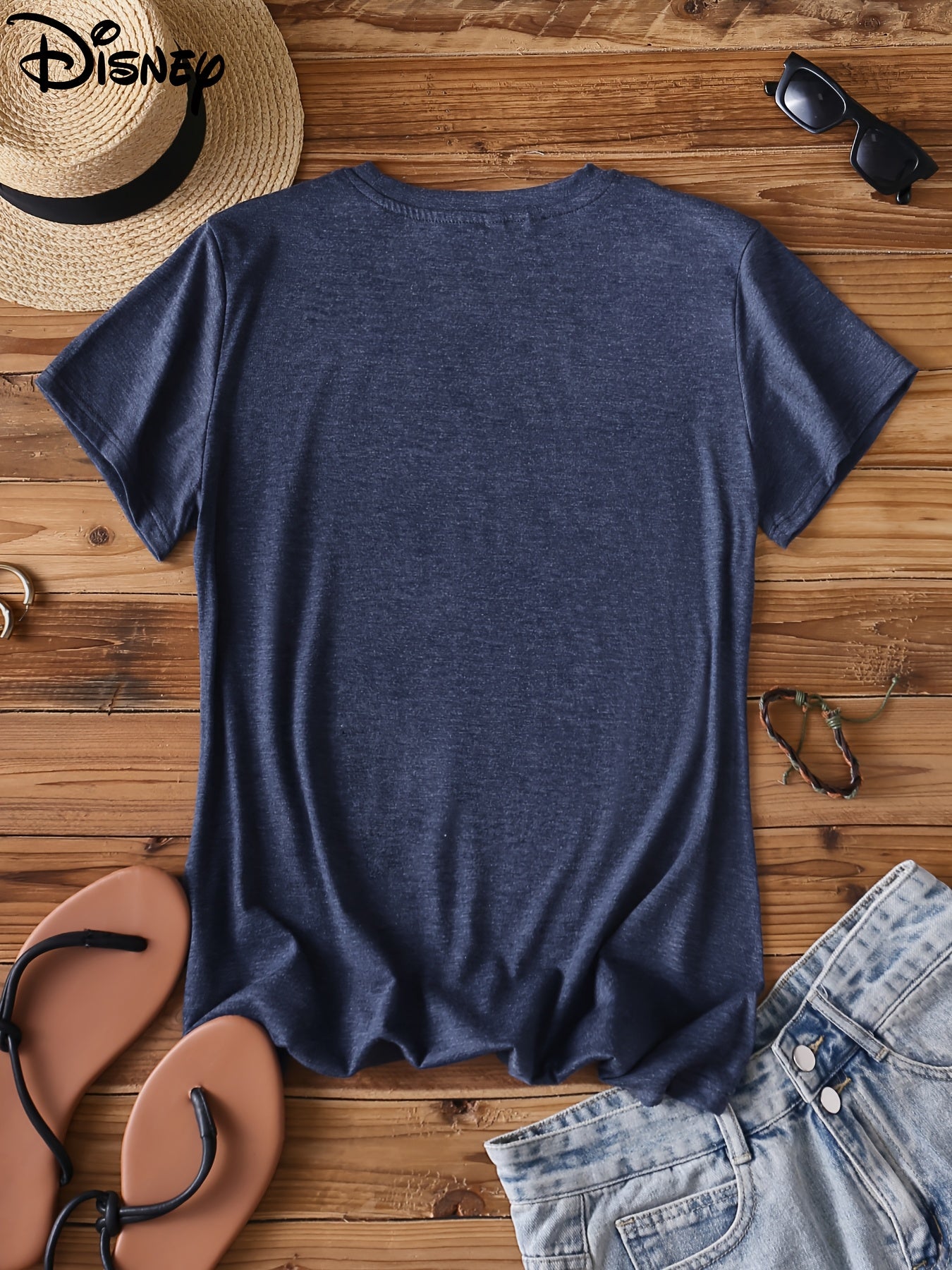 [Vintage Alice Tee] Vintage Lightweight Alice in Wonderland Graphic Tee | Casual Short-Sleeve Shirt with Storybook Design, Everyday Comfort, Machine Washable Polyester, Spring/Summer/Fall Wear