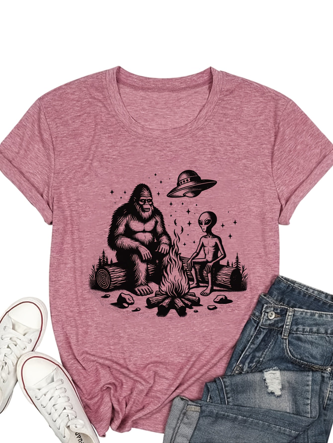 Women's Casual Short Sleeve T-Shirt with Gorilla & Alien Campfire Graphic Print - Heather Pink Round Neck Tee, Machine Washable Regular Fit for Casual Attire, Allseason Apparel, Quirky Design, Nontransparent Fabric, Streetwear Style, Statement Shirt,