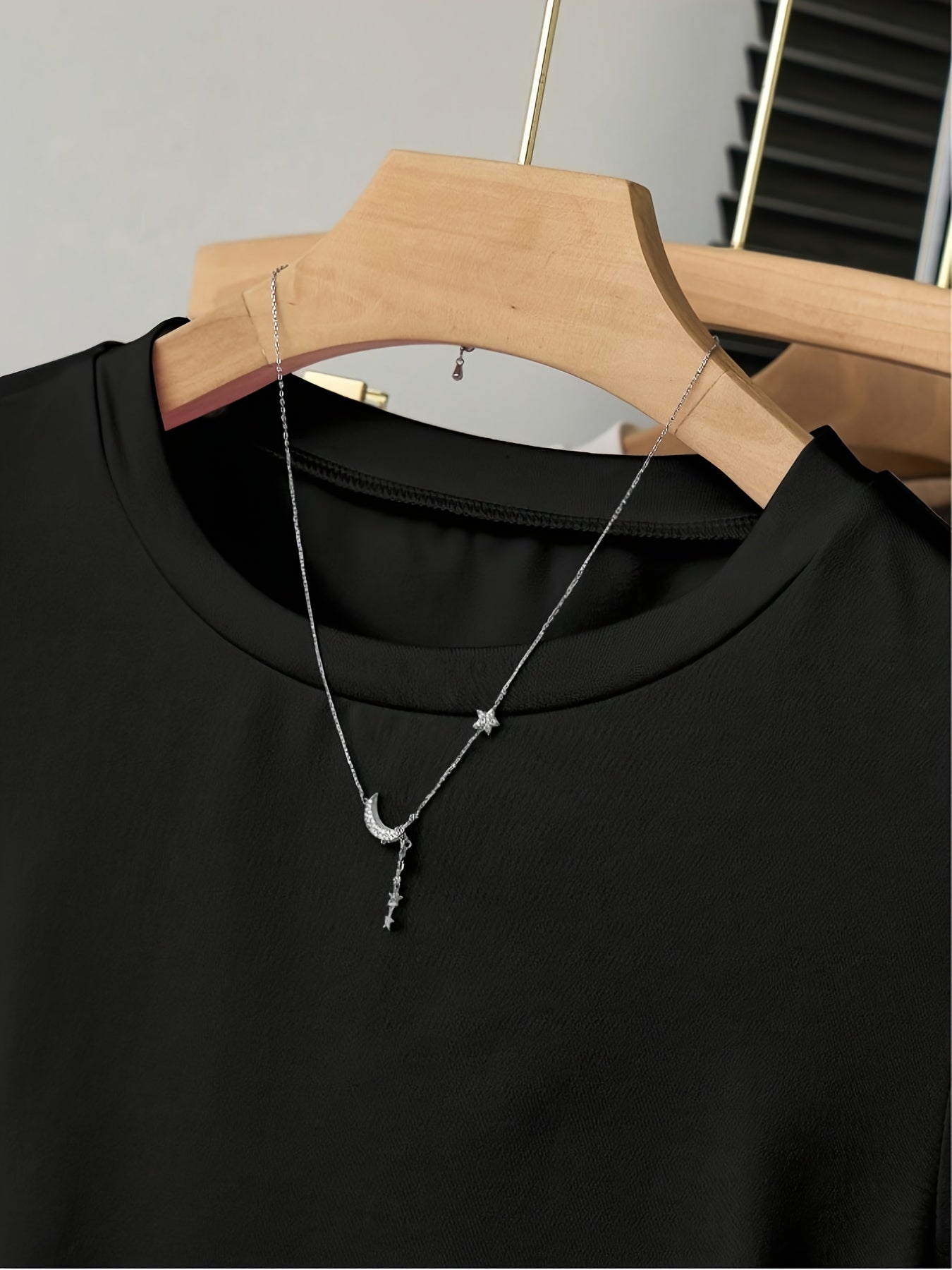 Elegant Solid Color Ruched Short Sleeve T-Shirt for - Versatile Casual Top with "I'm Not Old I'm Unique" Graphic, Perfect for Spring/Summer, Casual Wear | Ruched Design | Construction, T Shirts